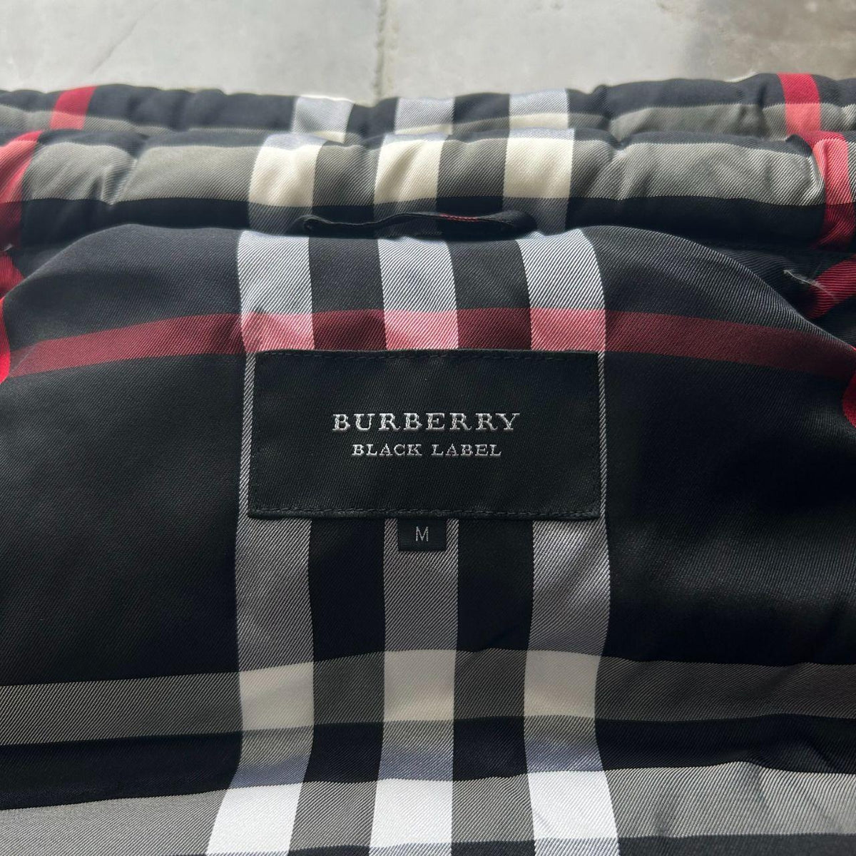 Vintage Burberry Black Label Shiny Puffer Jacket Black S