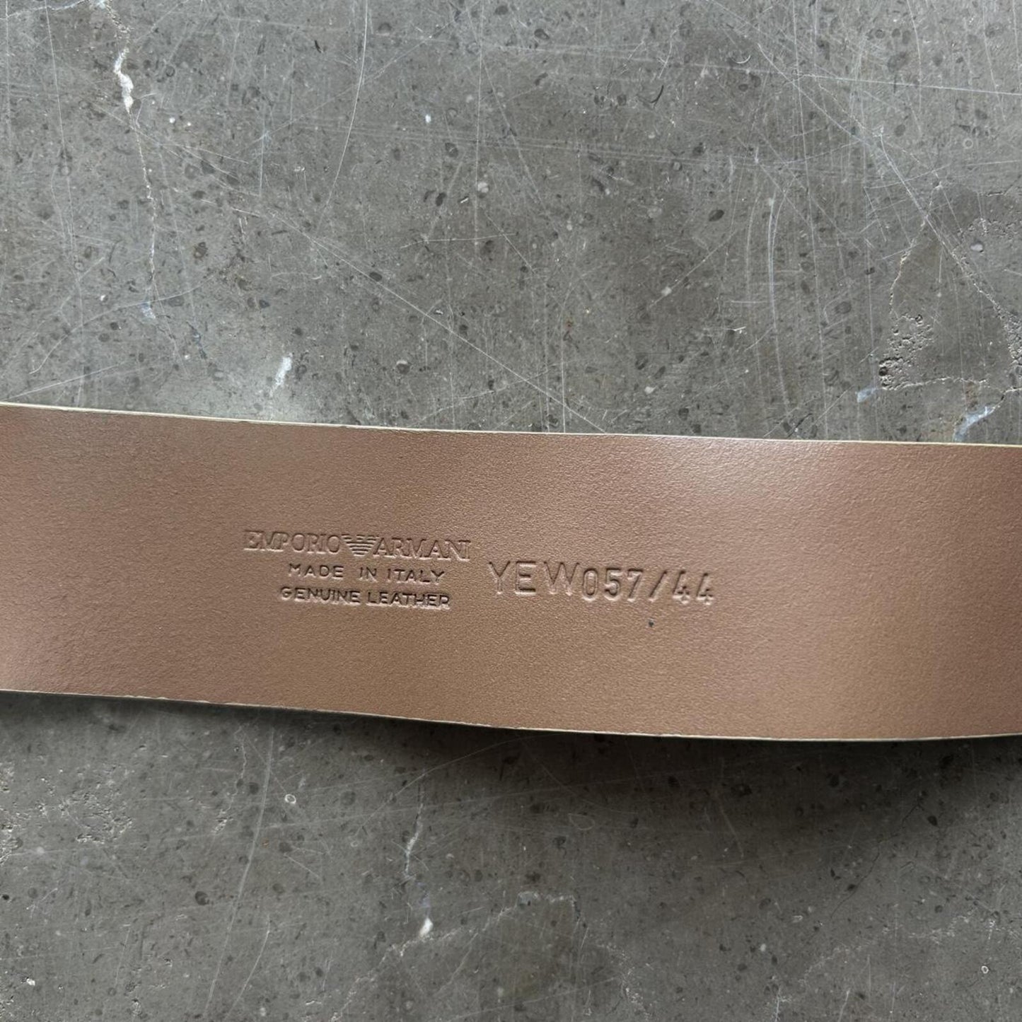 Vintage Armani Jeans Logo Leather Belt Gold Fits W30-34