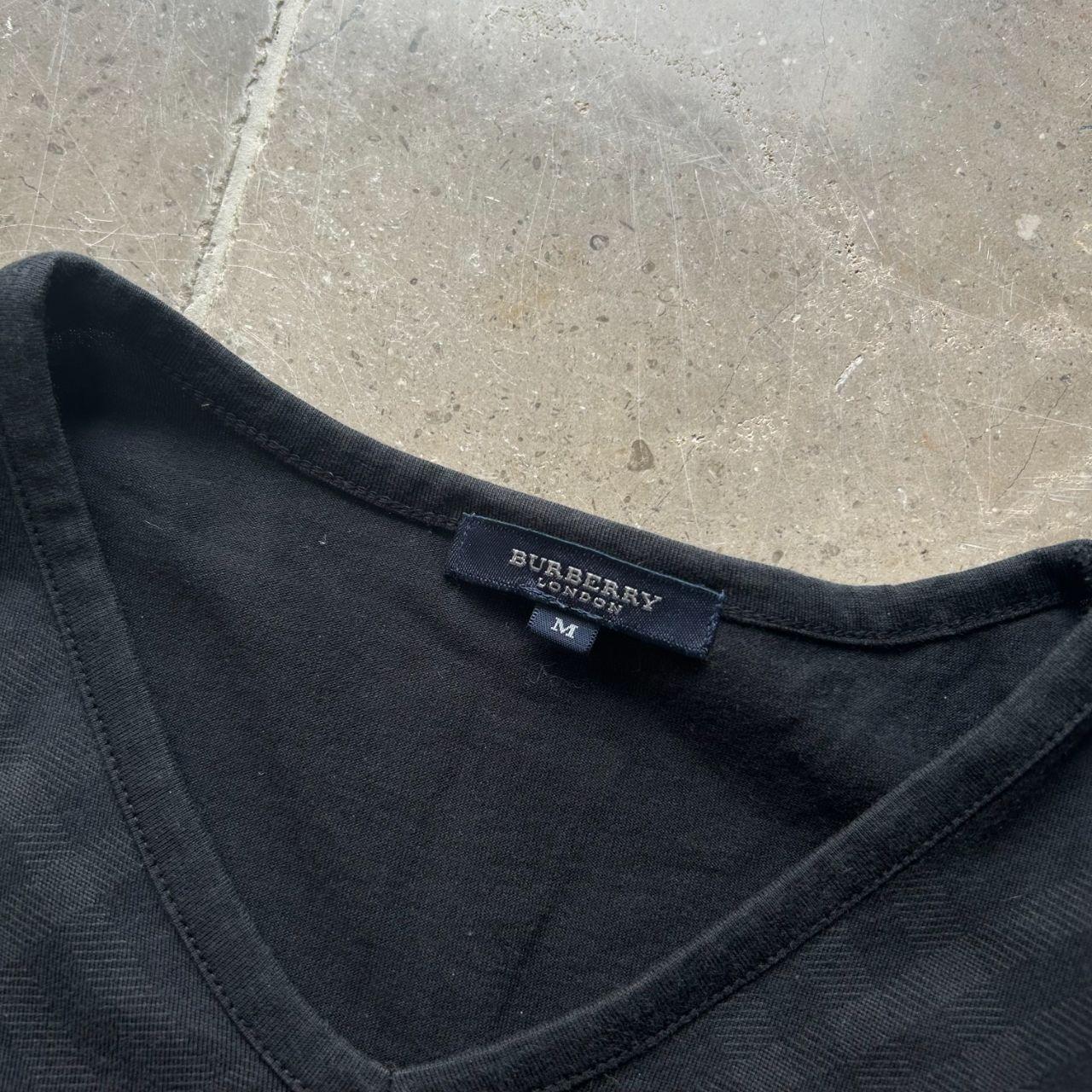Burberry London V Neck Short Sleeve T Shirt M