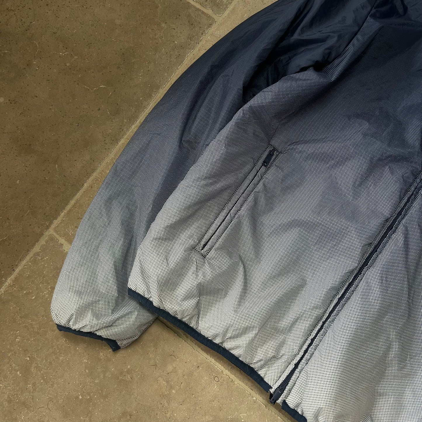 Vintage Armani Jeans Gradient Puffer Jacket Size M