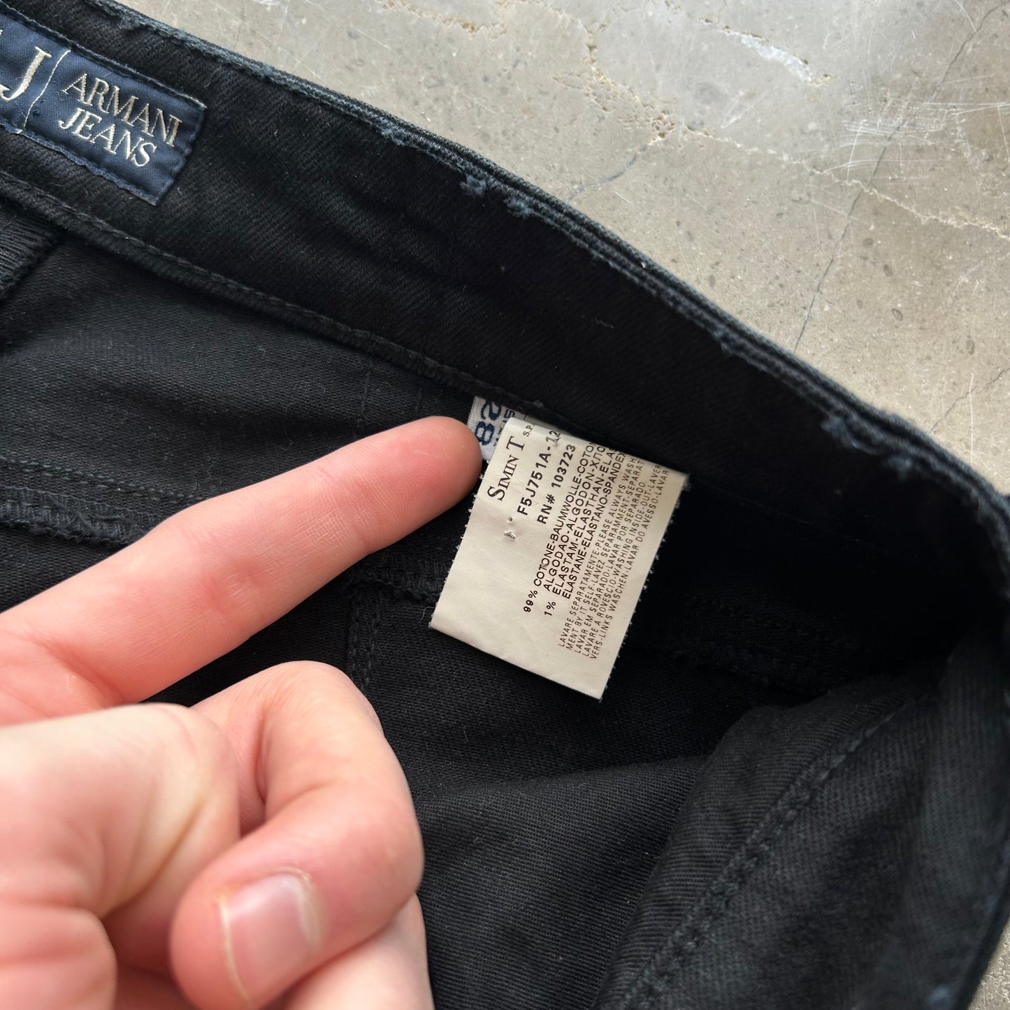 Vintage Armani Jeans Bootcut / Straight Jeans W28 L29