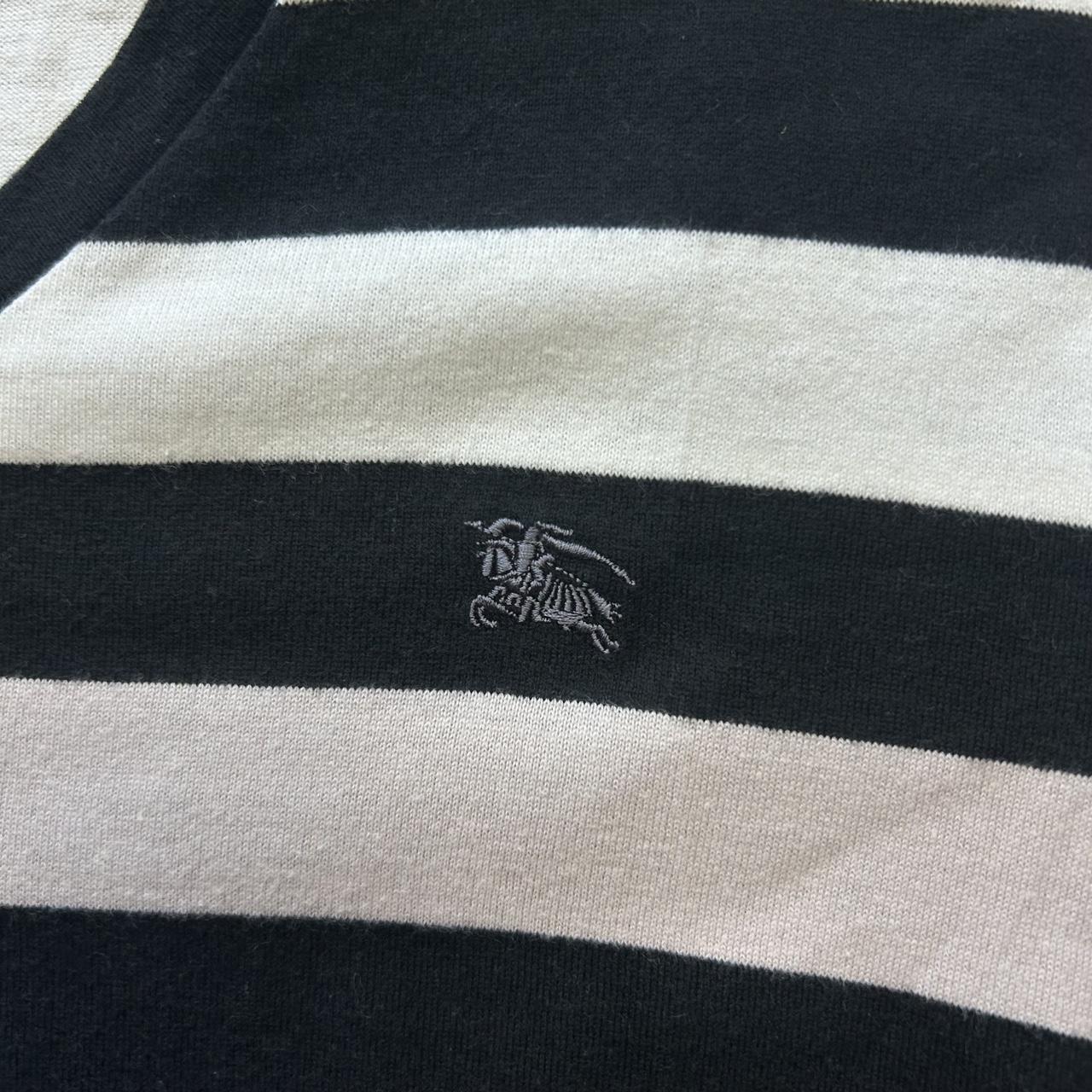 Burberry Black Label Gradient V Neck T Shirt S
