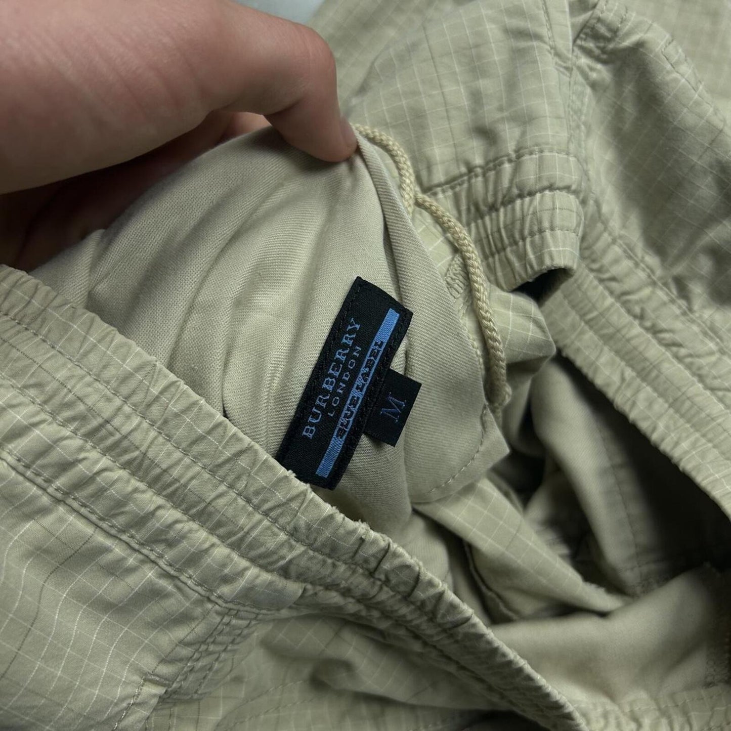 Vintage Burberry Black Nylon Cargo Shorts W30 L12