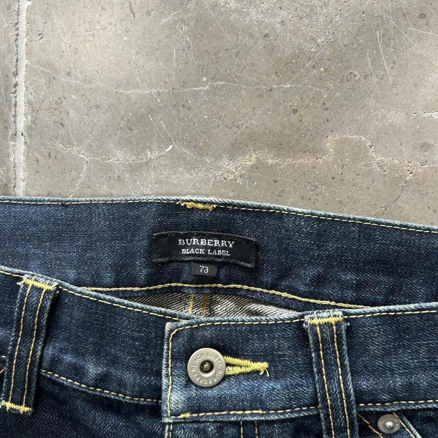 Vintage Burberry Black Label Relaxed Bootcut Jeans W30 L29