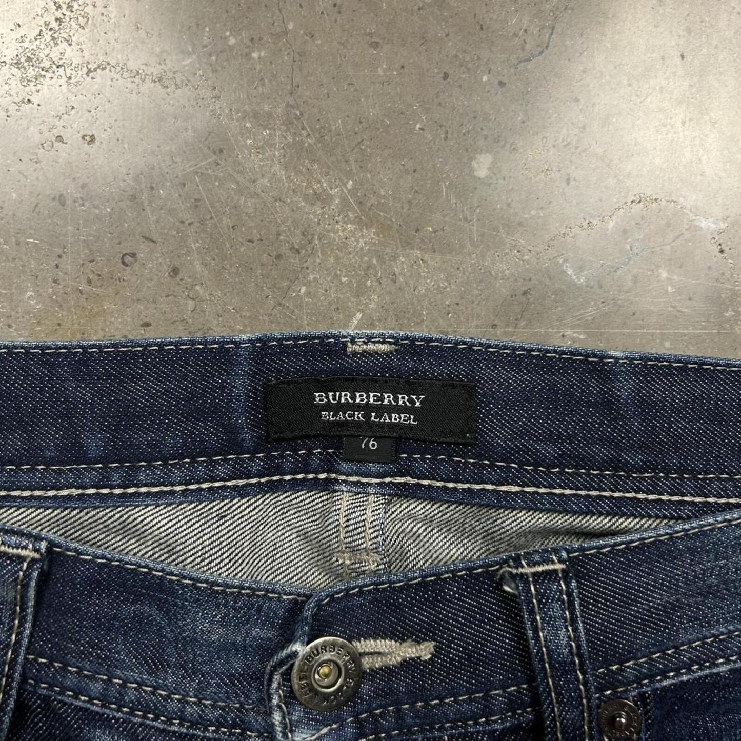 Vintage Burberry Black Label Relaxed Straight Jeans W31 L29