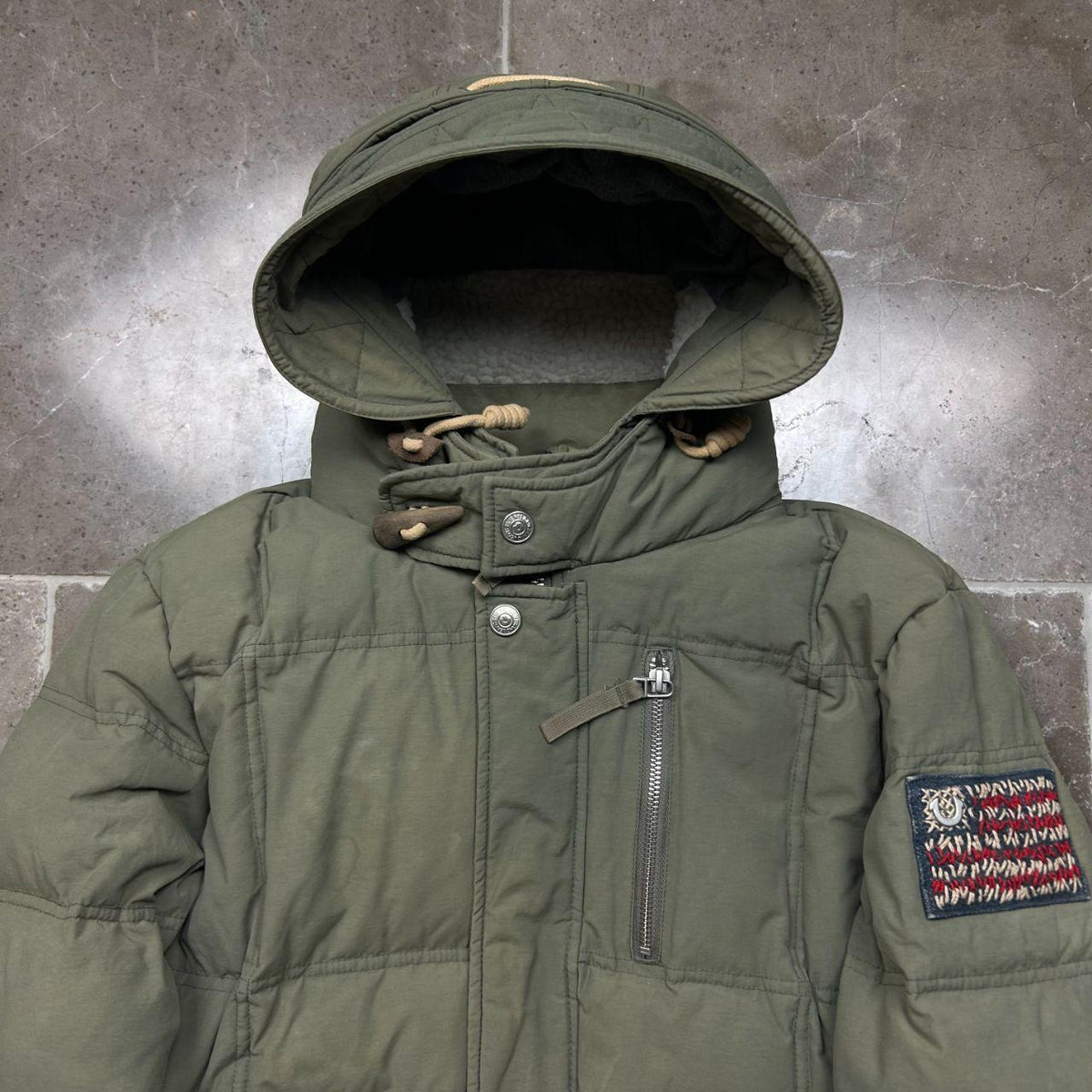 Vintage True Religion Puffer Jacket M