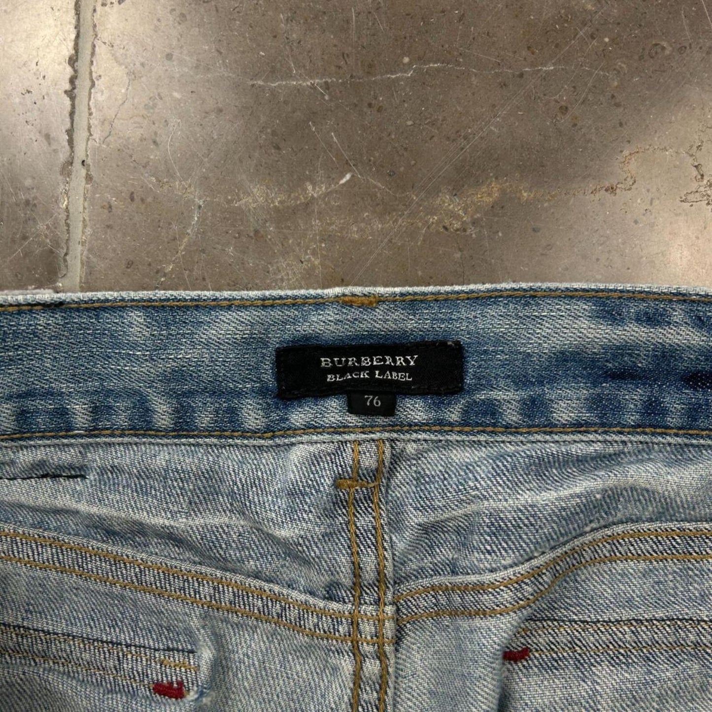 Vintage Burberry Black Label Relaxed Straight Jeans W32 L30