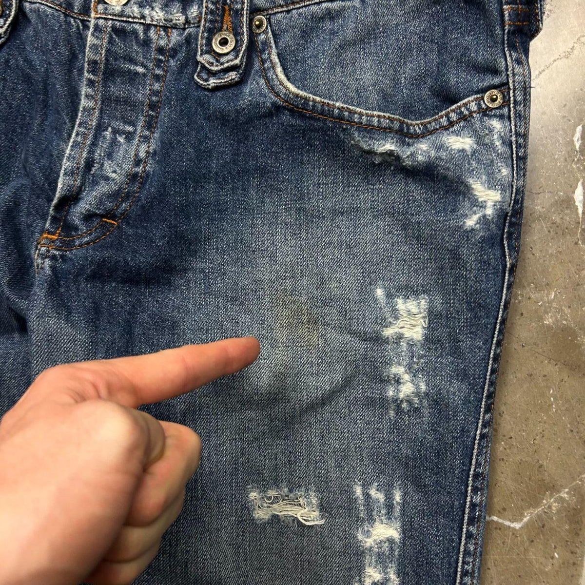 Dolce Gabbana Relaxed Straight Distressed Denim Jeans W34 L35