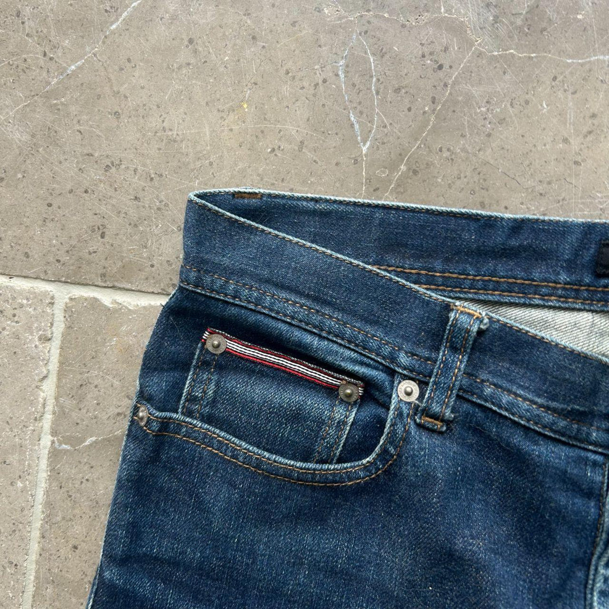 Vintage Burberry Black Label Slim Raw Denim Jeans W30 L32