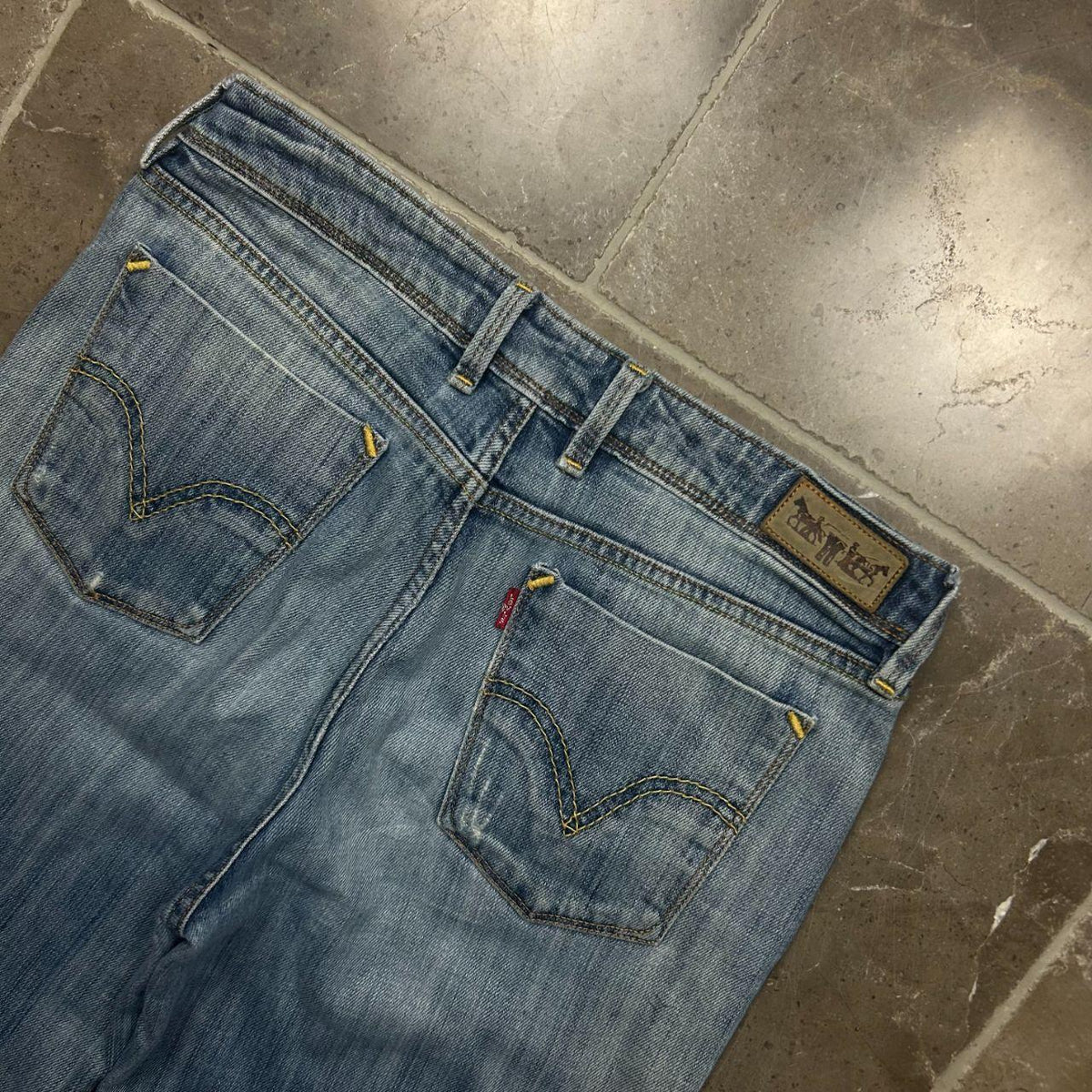 Vintage Levi’s Bootcut / Flared Jeans W30 L32