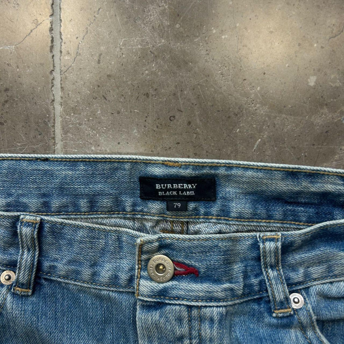 Vintage Burberry Black Label Relaxed Straight Jeans W32 L30