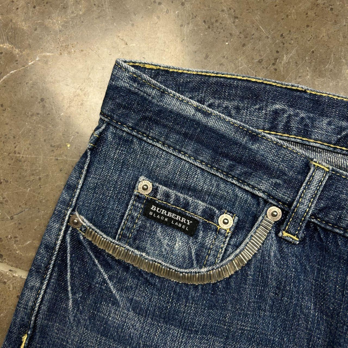 Vintage Burberry Black Label Relaxed Straight Jeans W32 L32