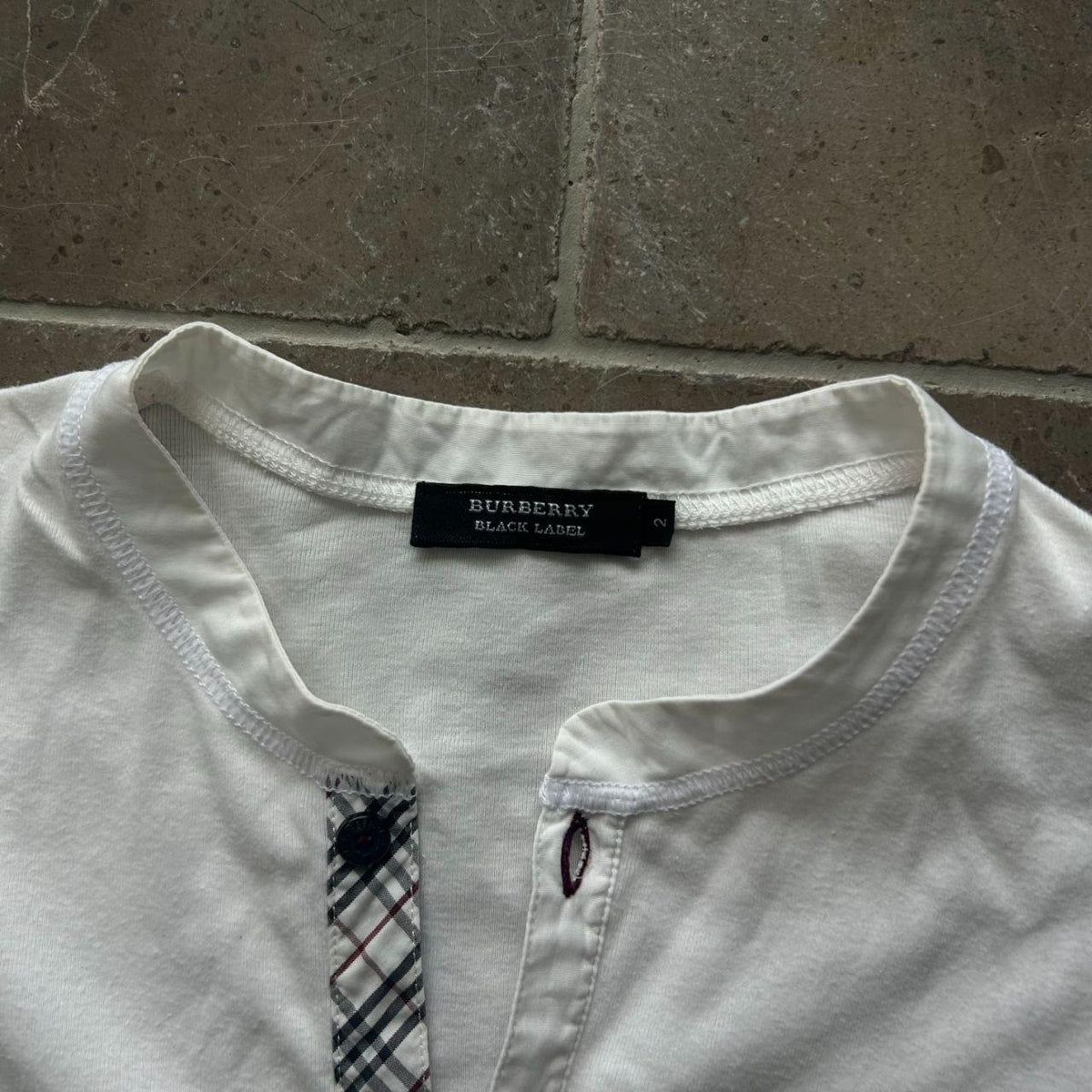 Burberry Black Label Short Sleeve Henley T Shirt S