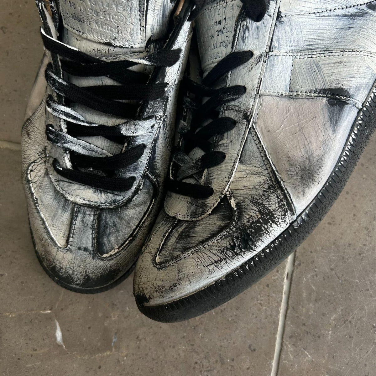 Maison Margiela Bianchetto Painted Gats Low Top Trainers UK 10