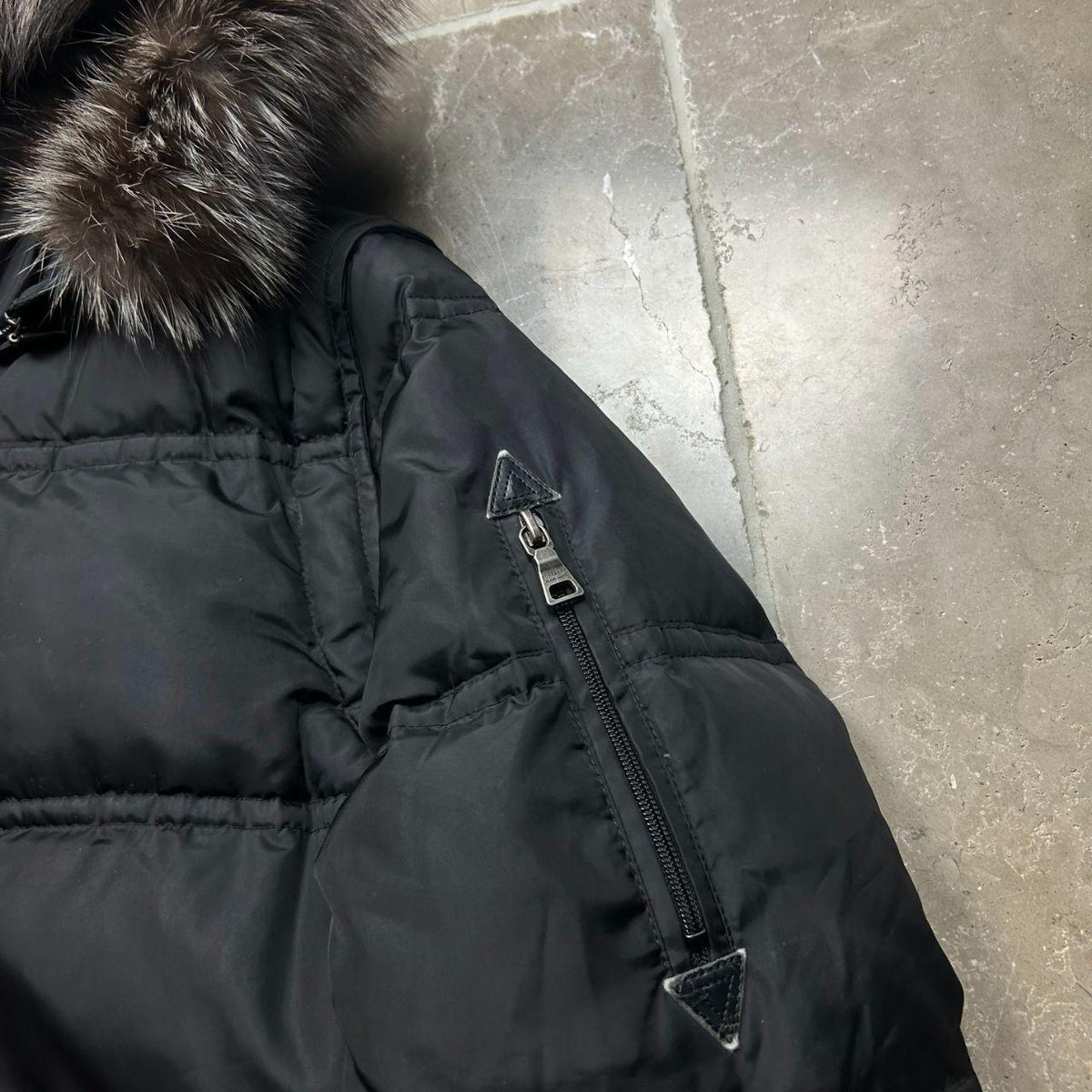 Burberry Black Label Fur Hood Puffer Jacket S
