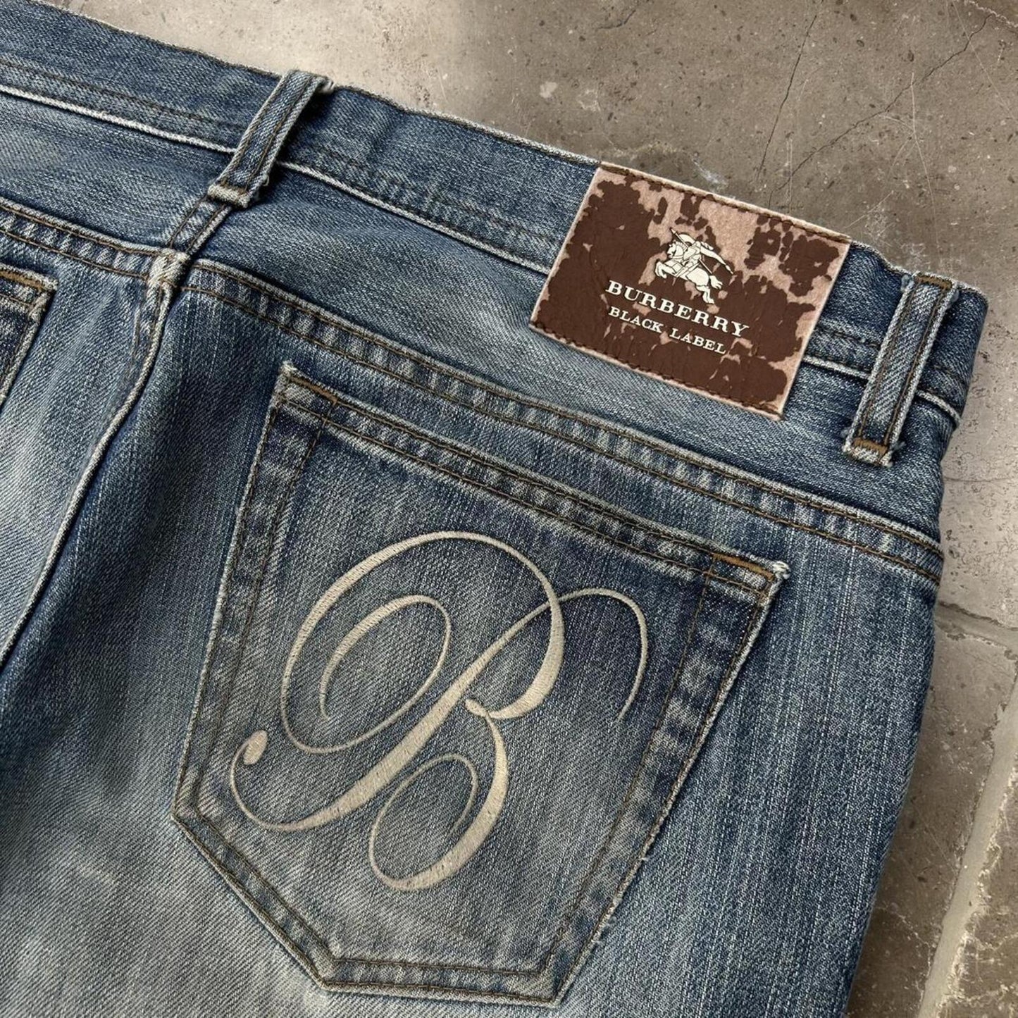 Vintage Burberry Black Label Relaxed Bootcut Jeans W32 L30