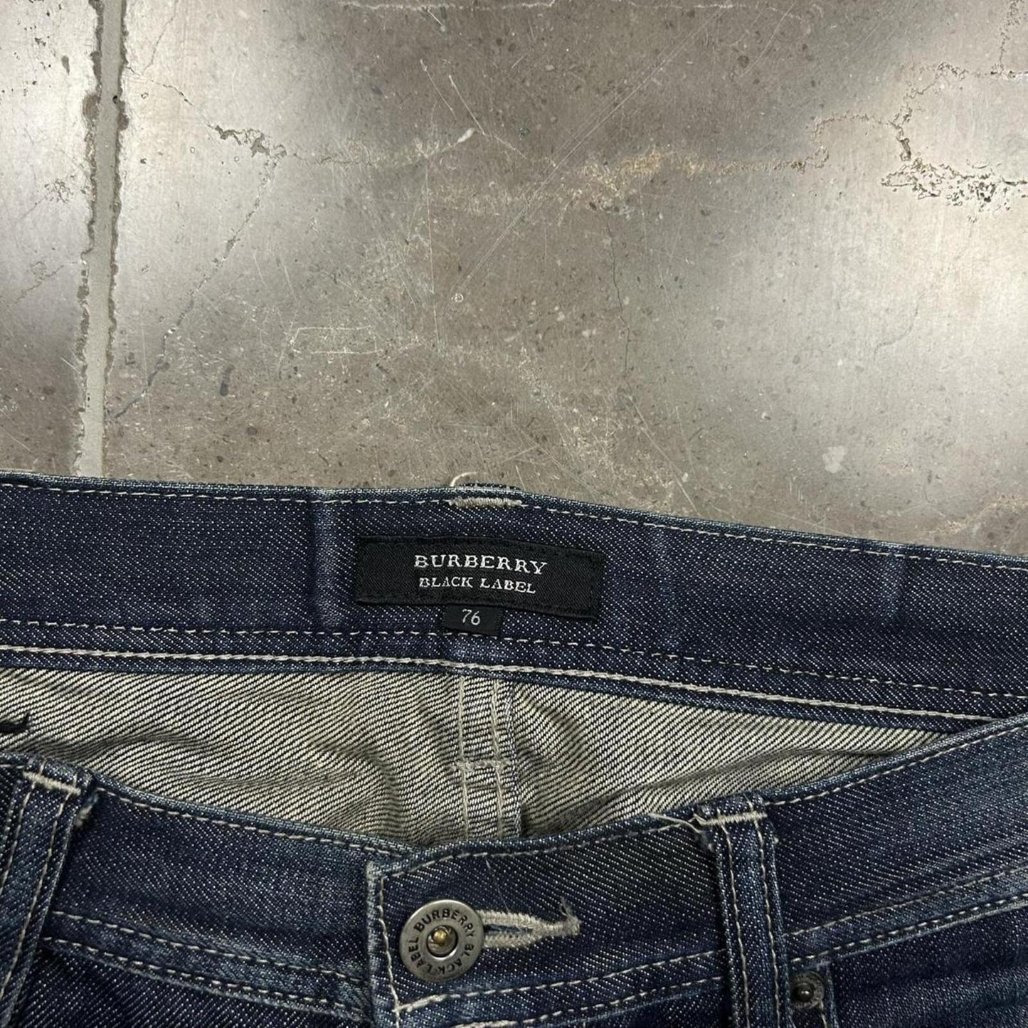 Vintage Burberry Black Label Relaxed Straight Jeans W32 L30