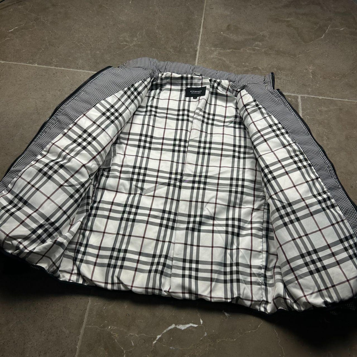 Vintage Burberry Black Label Gingham Puffer Jacket Black L