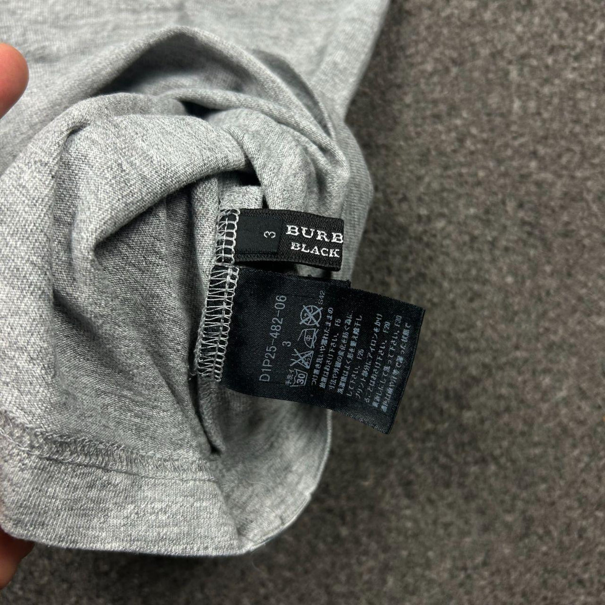 Burberry Black Label Long Sleeve Henley T Shirt M