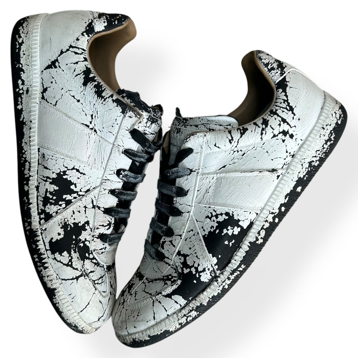 Maison Margiela Paint Cracking Gats Low Top Trainers UK 6