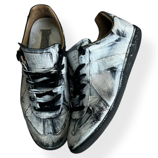 Maison Margiela Bianchetto Painted Gats Low Top Trainers UK 10