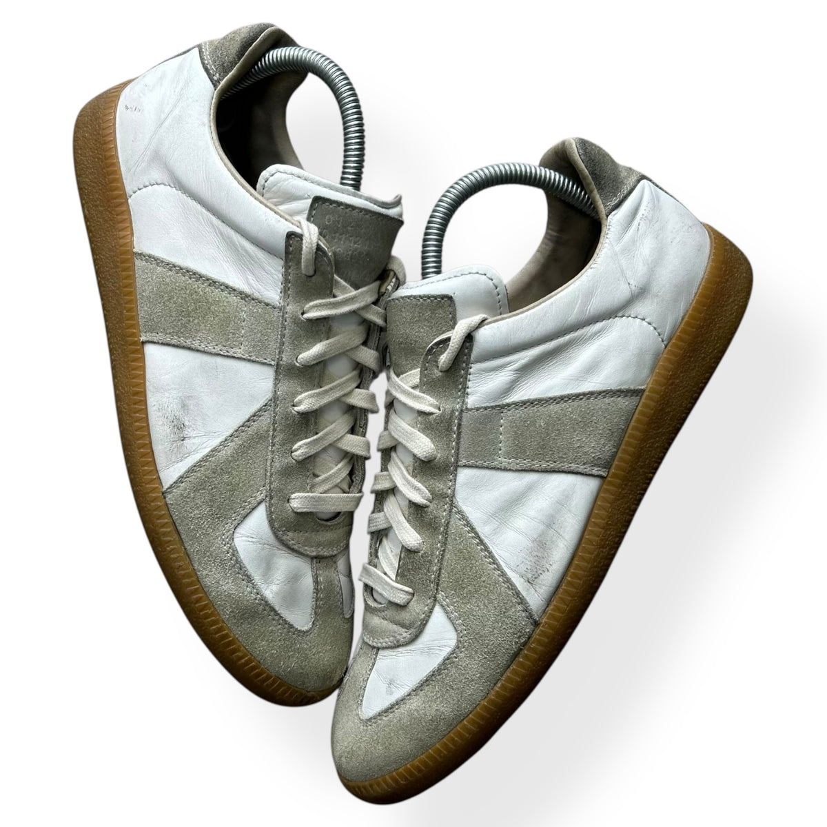 Maison Margiela Gats Low Top Trainers White Grey UK 6.5
