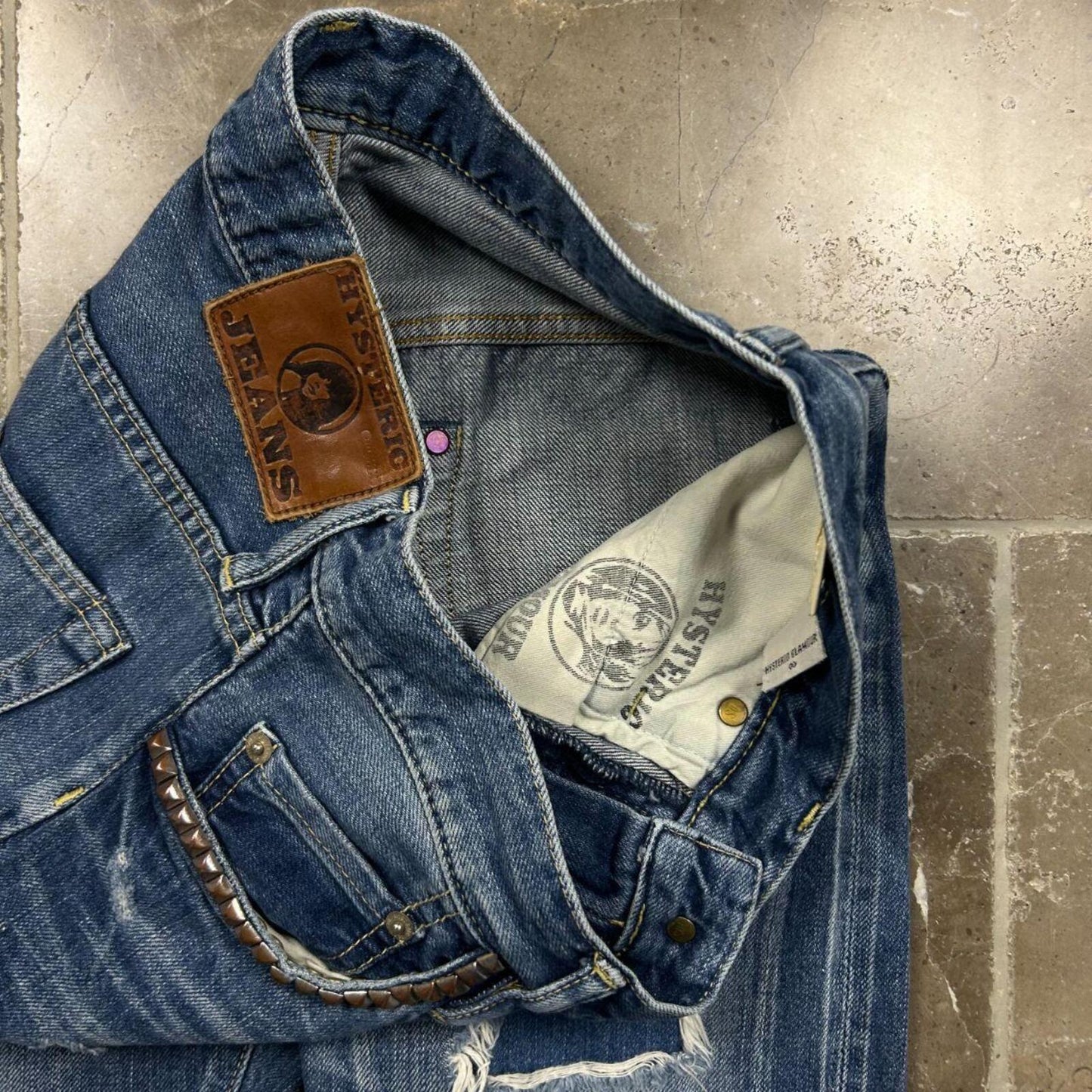 Hysteric Glamour Slim Straight Studded Denim Jeans W30 L31