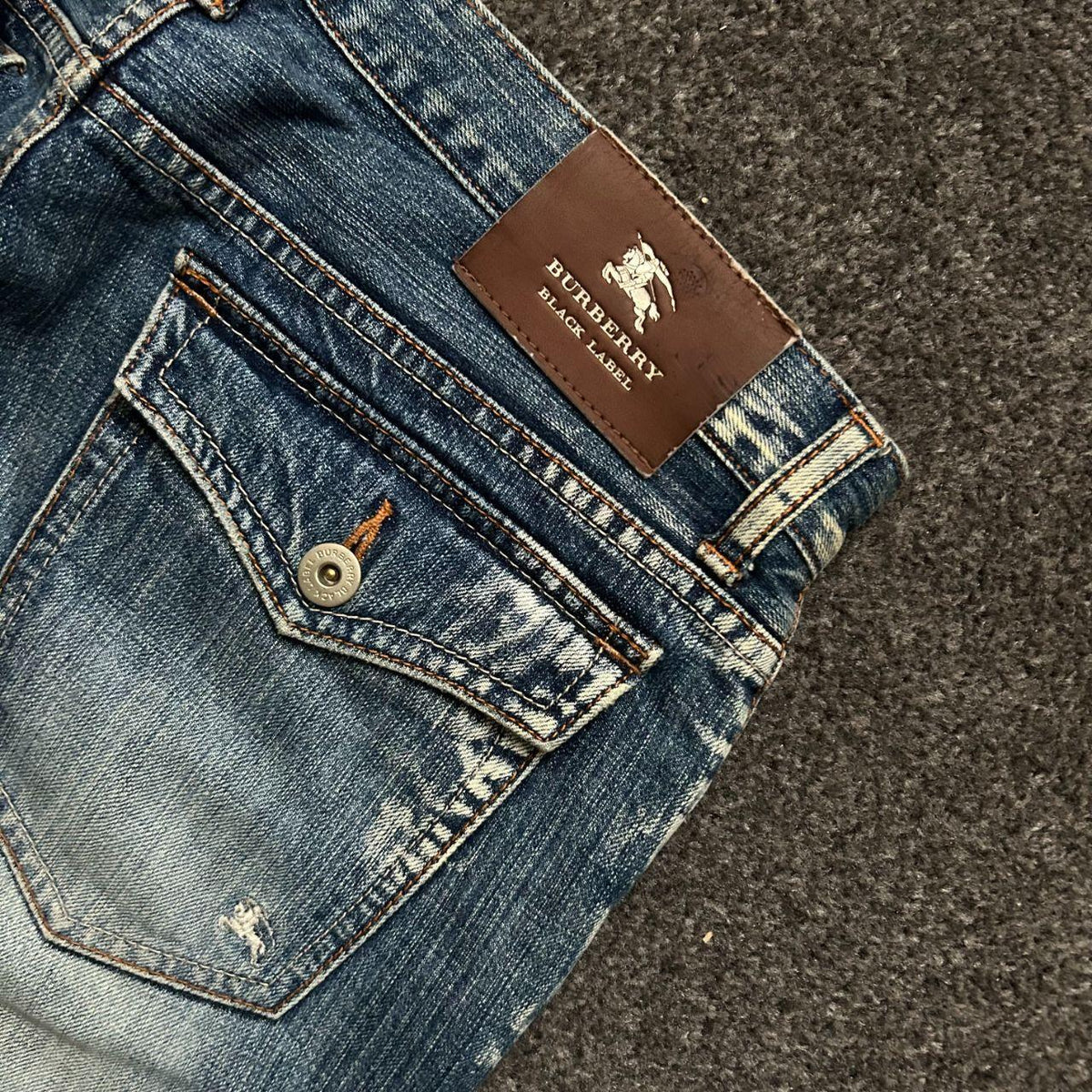 Vintage Burberry Black Label Relaxed Straight Jeans W32 L31