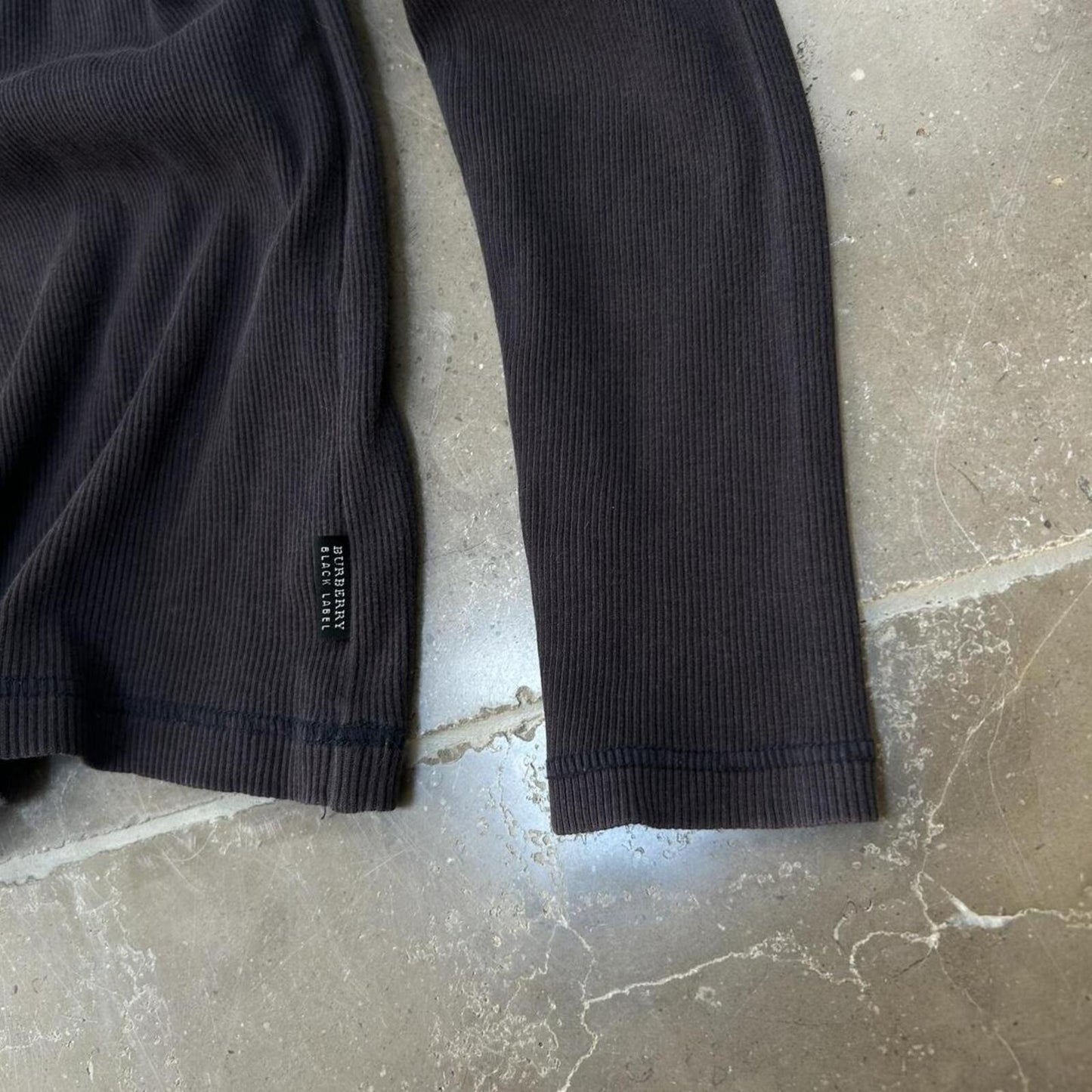 Burberry Black Label Long Sleeve Ribbed Henley T Shirt S