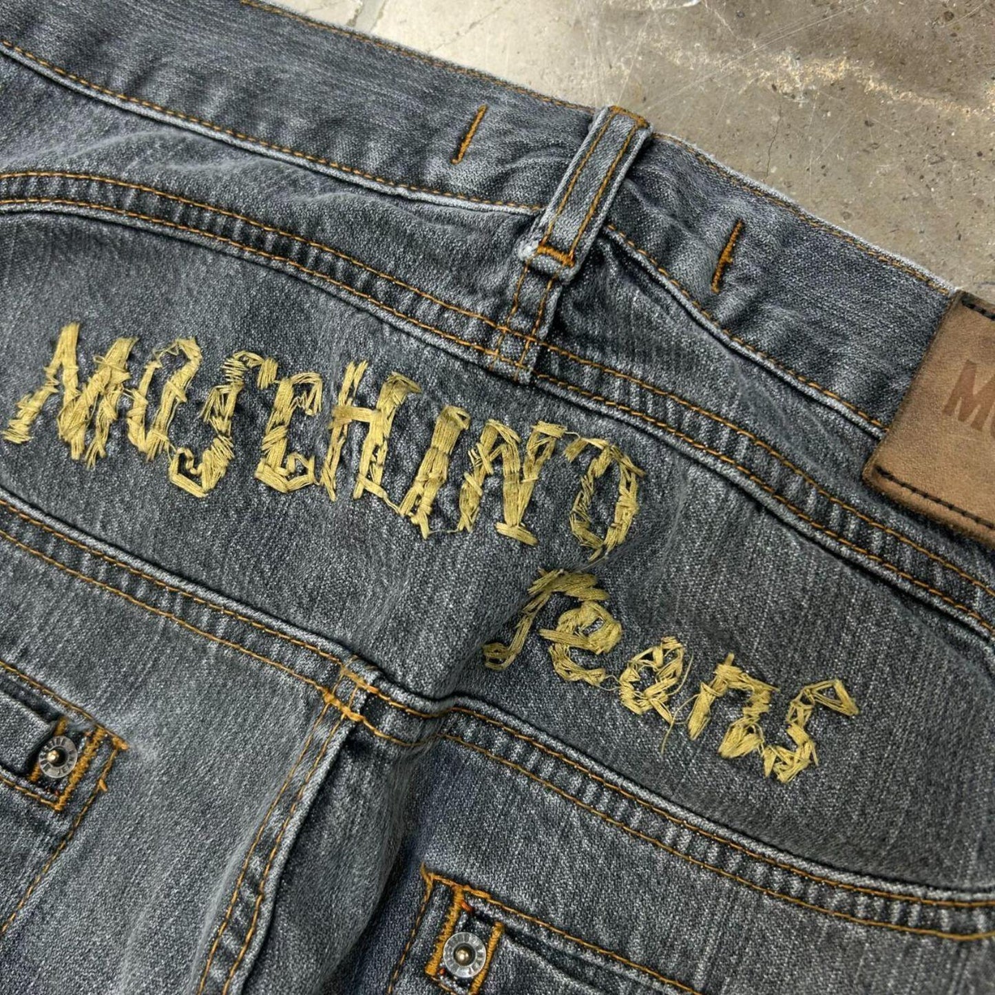 Vintage Bootleg Moschino Jeans Relaxed Straight Fit Jeans W30 L32