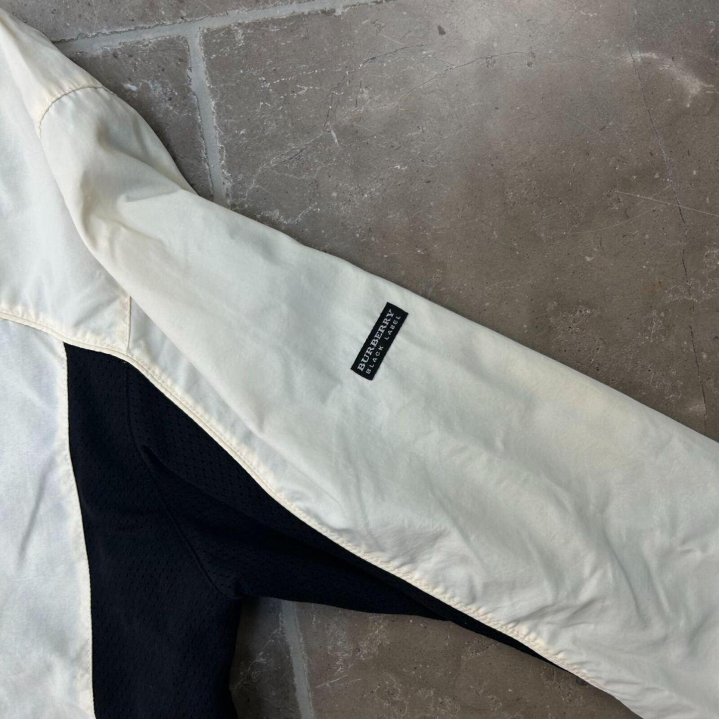 Burberry Black Label Lightweight Nylon Windbreaker Jacket M