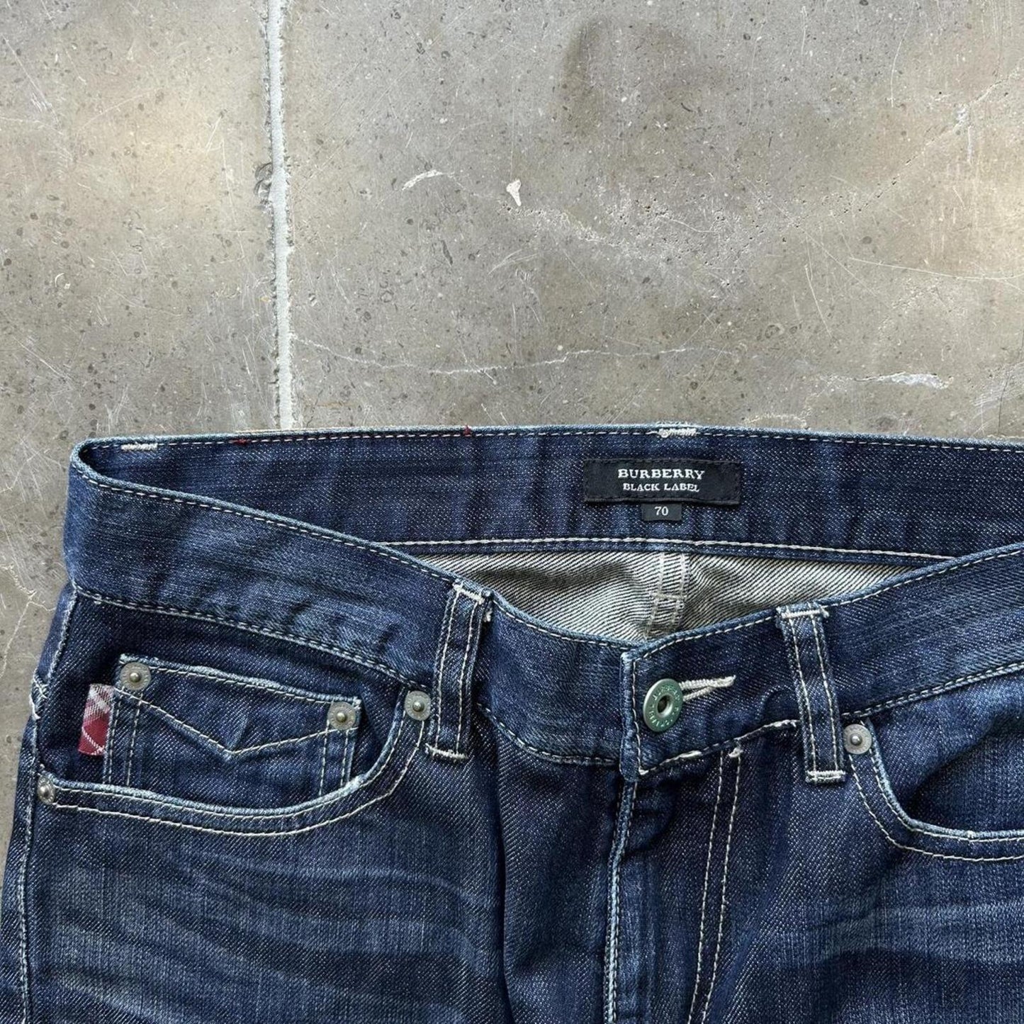 Vintage Burberry Black Label Straight Raw Denim Jeans W29 L32’