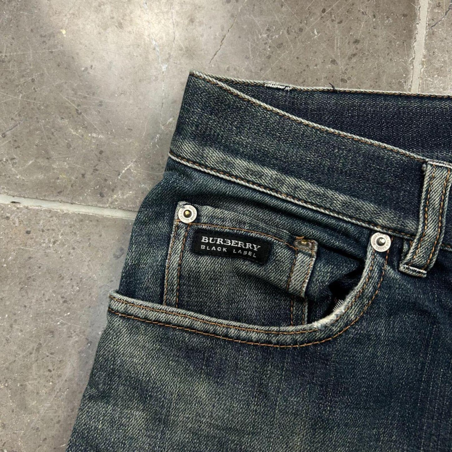 Vintage Burberry Black Label Relaxed Bootcut Jeans W32 L30