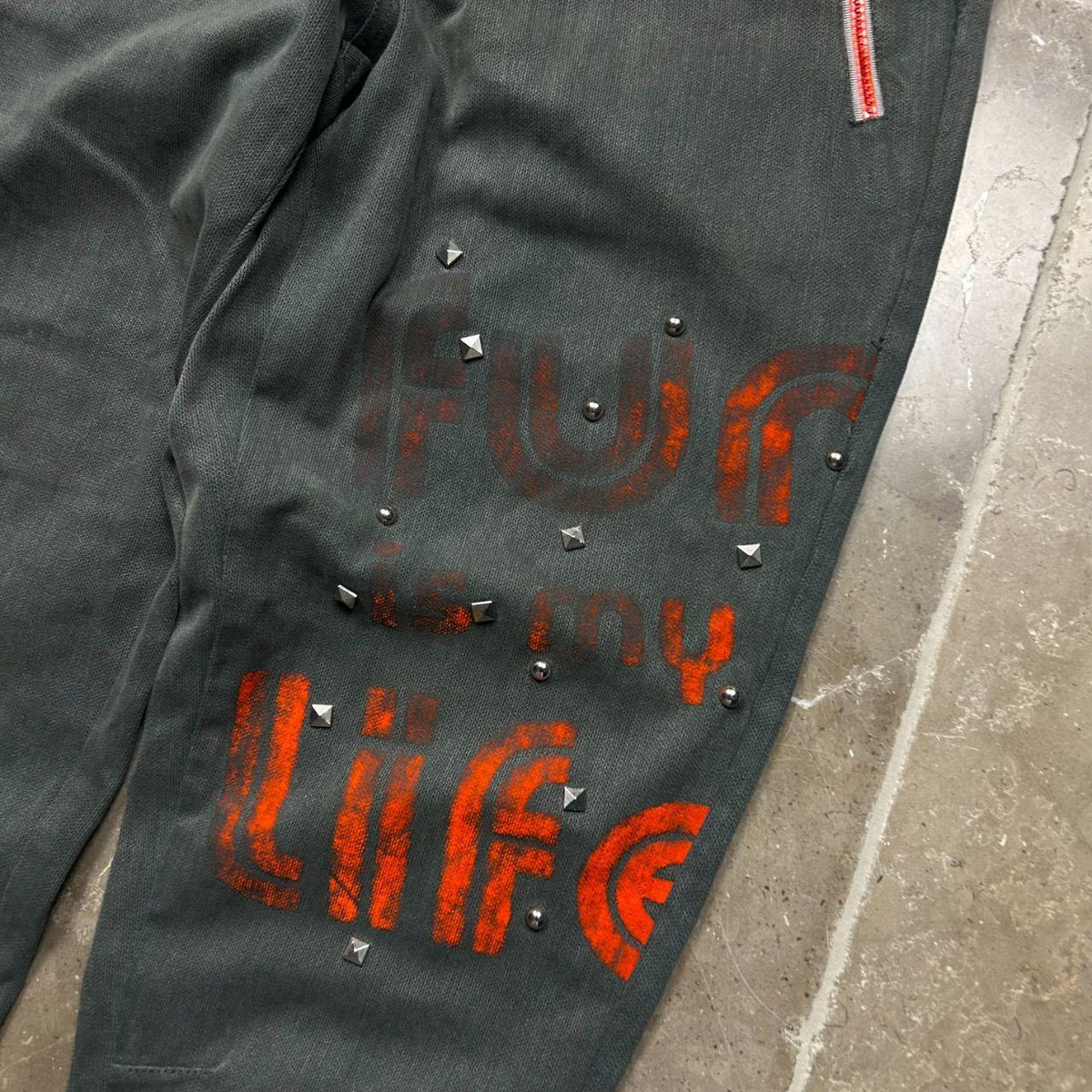 Dolce & Gabbana F/W 2003 “Fun Is My Life” Cargo Pants W34 L31