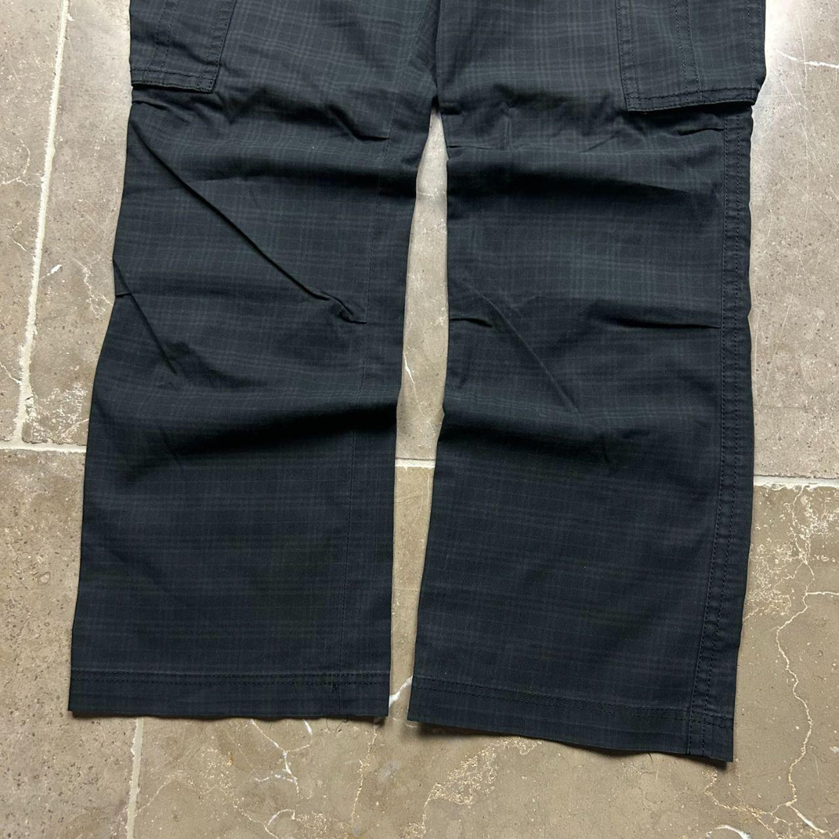 Vintage Burberry Black Label Shadow Utility Cargo Trousers W30 L28