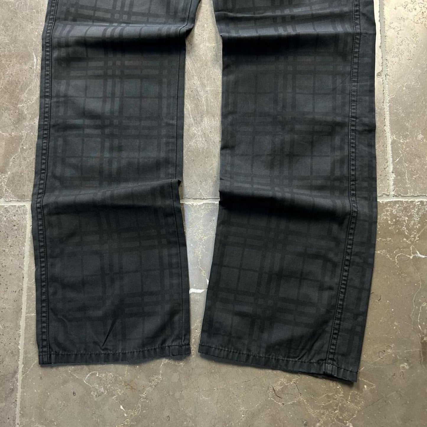 Vintage Burberry Blue Label Shadow Utility Cargo Trousers W30 L30